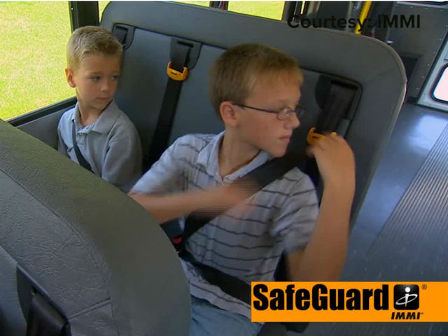 IPS gets 100 new buses (with seatbelts) - TheIndyChannel.com ... IPS gets 100 new buses (with seatbelts) - TheIndyChannel.com ...