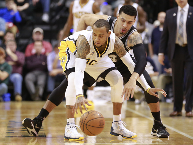 Pacers top Spurs, 99-91