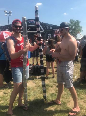 PHOTOS: The weird, the wacky and everything else that makes up Carb Day fashion